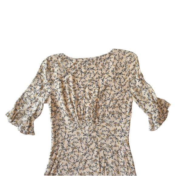 Cupcakes and Cashmere Cream Floral Summer Dress Size 4 - Picture 5 of 8